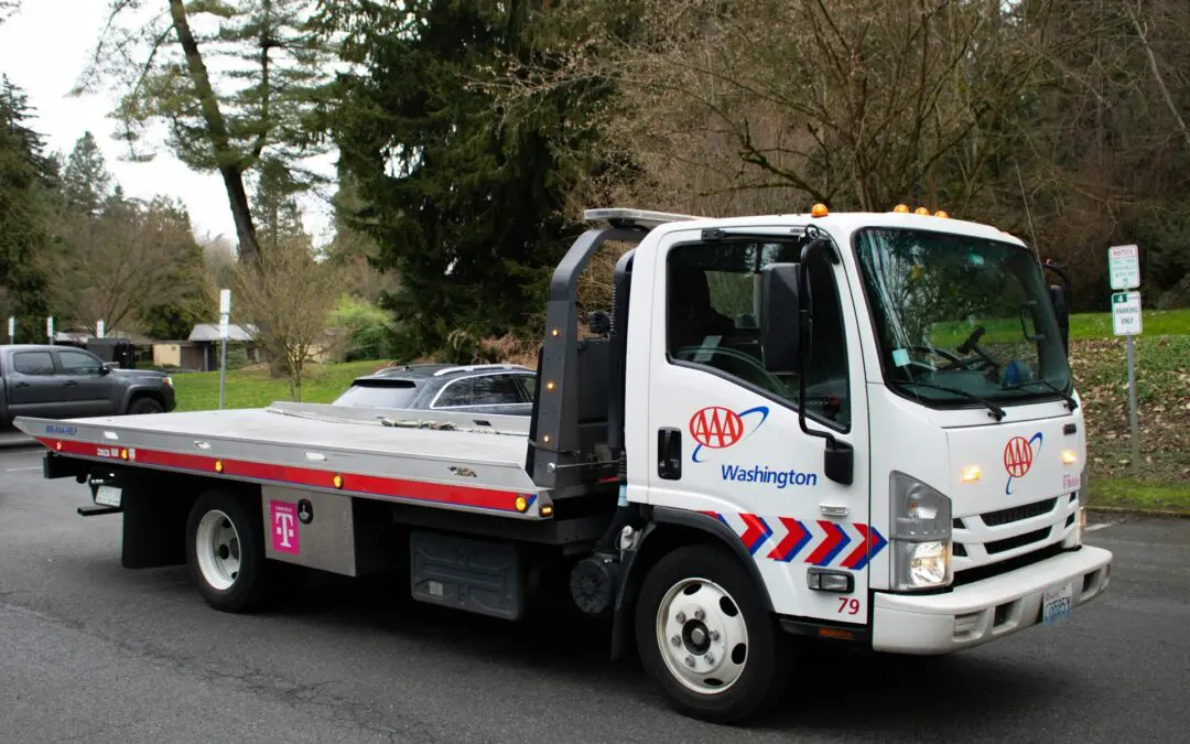 Why Some Loads Need Flatbed Haulers Instead of Box Trucks